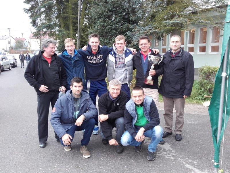 víťazi futbalovy turnaj politických stran 2016